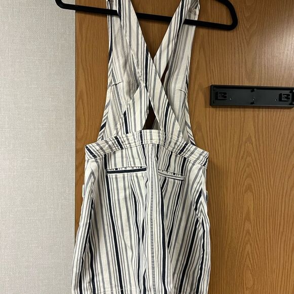 FREE PEOPLE OLD SCHOOL LOVE OVERALL DRES - Picture 4 of 5